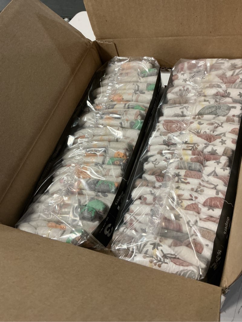 Condition photo showing New/Like New for the honest company comfort dry disposable diapers for sensitive skin, hypoallergenic, fragrance-free, barnyard babies + donut grow up, club box, size 3 (16-28 lbs), 62 count size 3 (62 count) barnyard babies + donut grow up