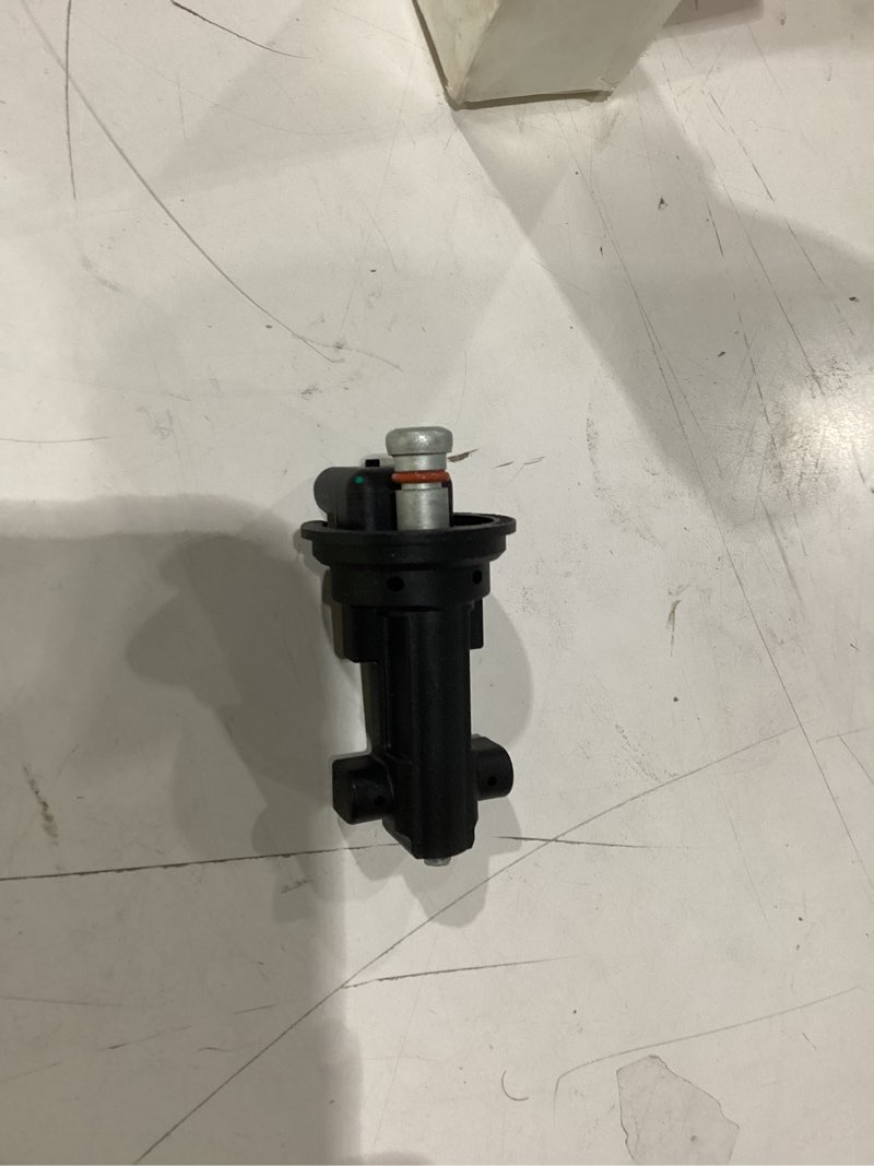 Condition photo showing New/Like New for 5149141AF Camshaft Position Sensor Compatible with 2011-2020 Chrysler 200 300 Town & Country, Dodge Charger Durango Grand Caravan Journey Avenger Challenger, Jeep Grand Cherokee Wrangler, Ram 1500