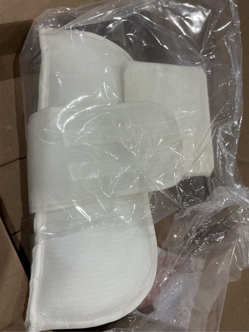Condition photo showing Good Condition for ibabie side & back support soft and breathable cushion for rest & playtime (pure white)