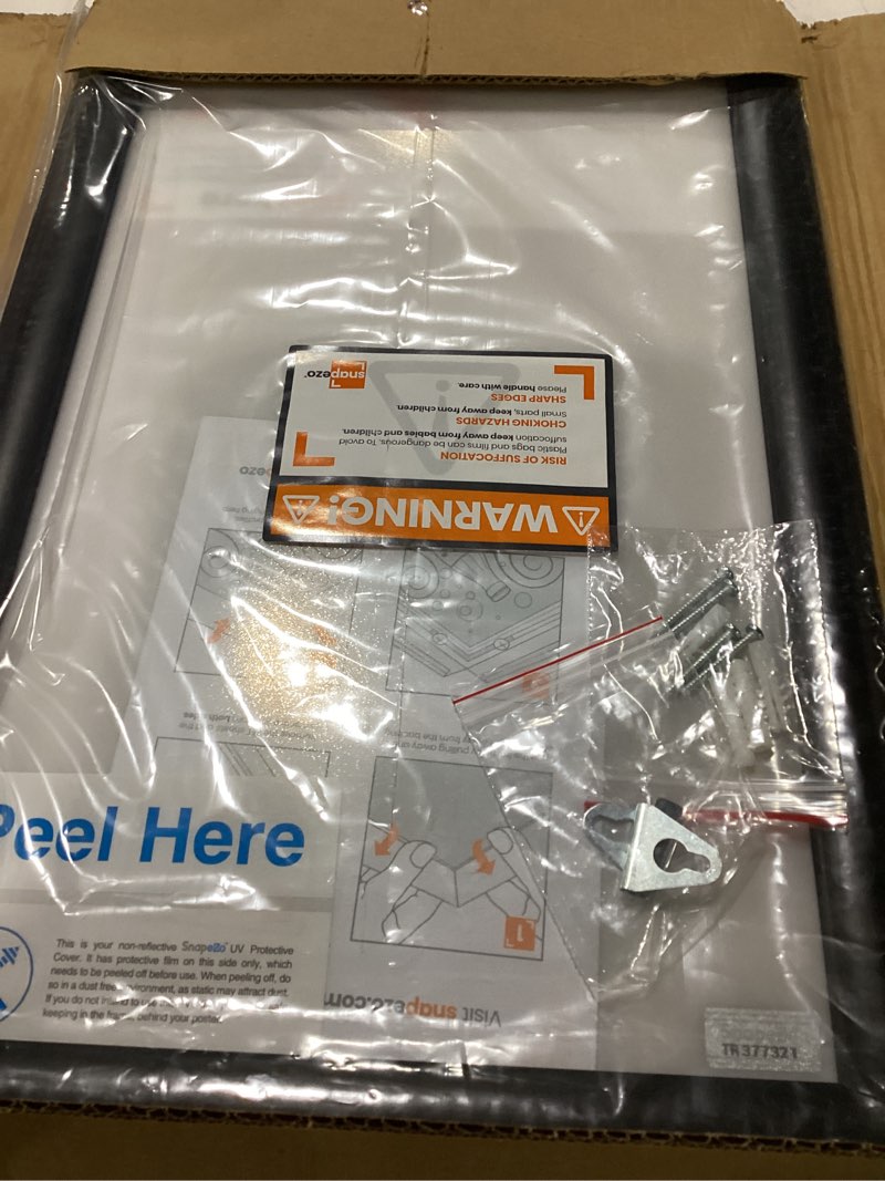 Condition photo showing Good Condition for snapezo notice frame 11x17 inches, black 1.2 inch aluminum profile, front-loading snap frame, wall mounting, premium series 11x17 black
