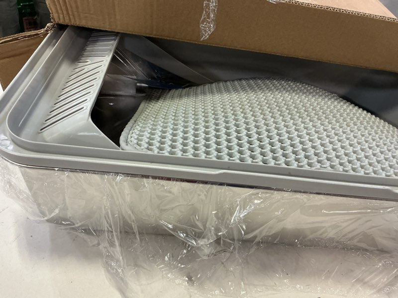 Condition photo showing Good Condition for Stainless Steel Litter Box | XL Enclosed Cat Litter Boxes with Lid for Big Cats | High Sided, Anti-Urine Leakage | Non-Stick Bottom & Includes Litter Mat & Metal Scoop