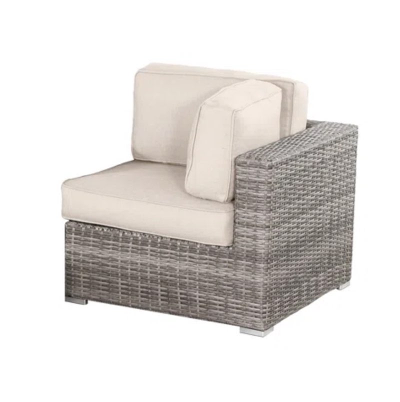 Buckmaster Minnesota Wicker Sectional Armless Seats ( Missing Cushions )
