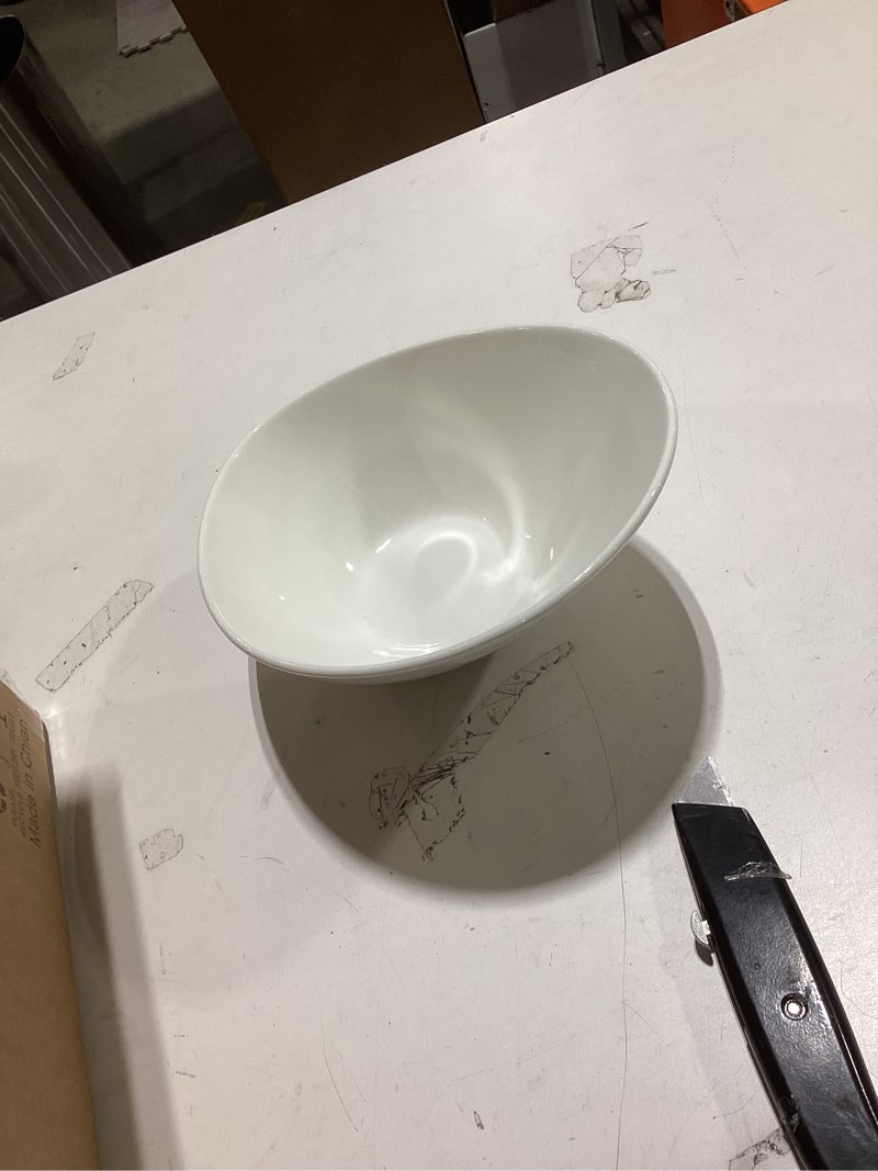 Condition photo showing Good Condition for DOWAN 23 OZ Slanted Salad Bowl  9.5\" Angled Serving Bowls for Salad, Fruit, Snacks - Ceramic White Bowls for Restaurant, Daily Use - Dishwasher & Microwave Safe