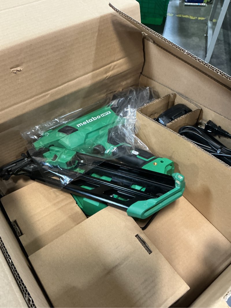 Condition photo showing As Is for metabo hpt 18v multivolt cordless 30° paper tape framing nailer kit, 3-1/2" framing nailer, power tool with 4.0ah lithium ion battery, drives 2" to 3-1/2" nails, powerful brushless motor, nr1890dca