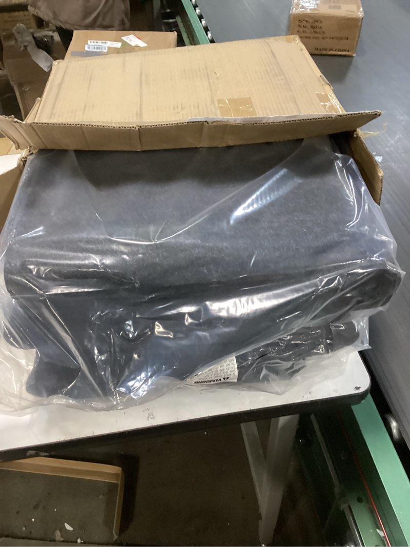 Condition photo showing Good Condition for Garage Mats Oversize Garage Floor Paking Mat for Under Car, 7.4 x 17 Ft Non-Slip Gray Garage Flooring Carpets, Absorbent Oil Garage Parking Mat, Waterproof Mats 7.4' x 17'