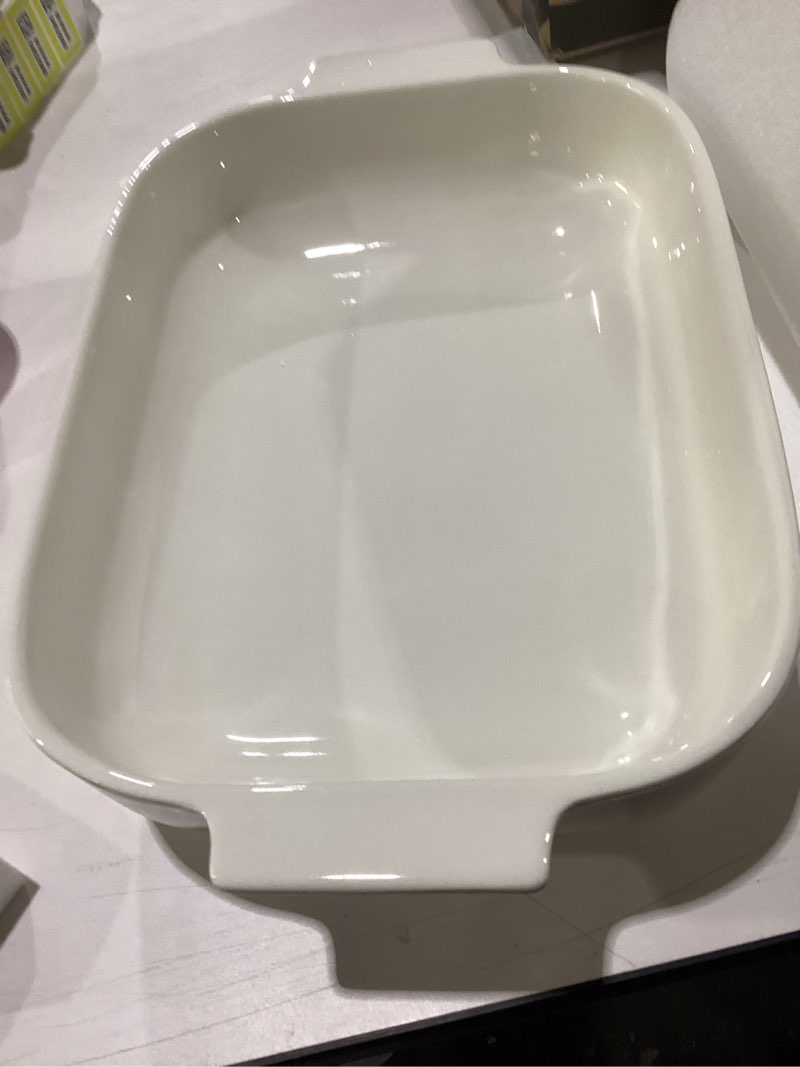 Condition photo showing New/Like New for malacasa casserole dishes for oven, ceramic baking dishes set of 3, rectangular lasagna pan deep baking pans, bakeware sets with handles gift set, white (13.8''/11.7''/9.4''), series bake