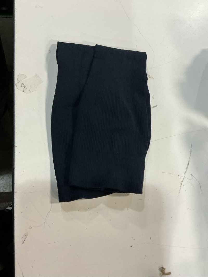 Condition photo showing Good Condition for Truform Compression Socks, 20-30 mmHg, Men's Dress Socks, Knee High Over Calf Length, Navy, Medium,1944NV-M 20-30 mmHg Navy Medium (1 Pair)