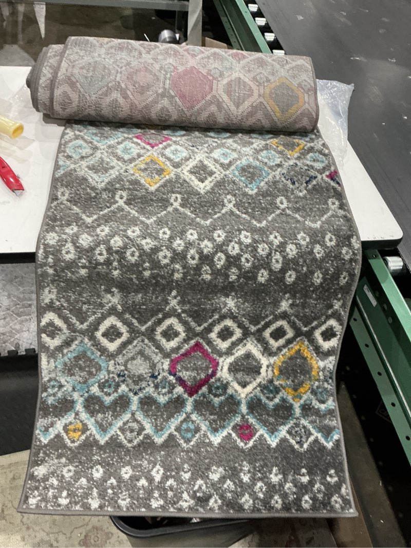 Condition photo showing As Is for safavieh amsterdam collection runner rug