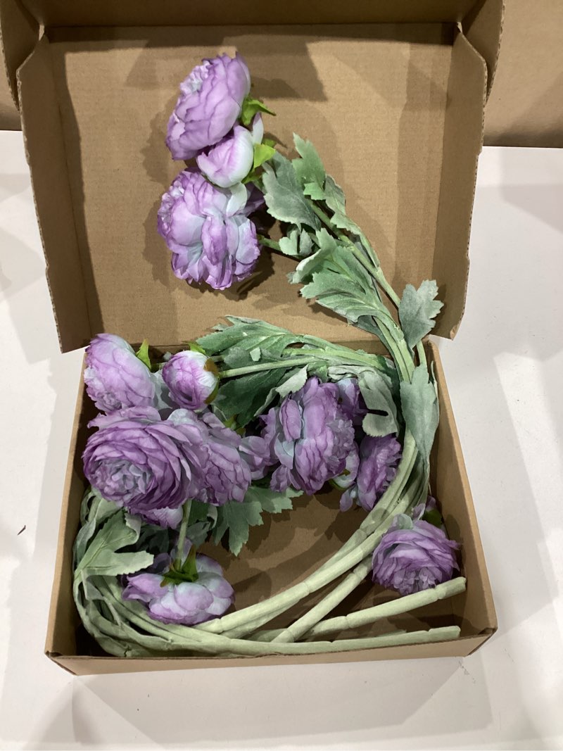 Condition photo showing Good Condition for Htmeing 6PCS Artificial Ranunculus Flowers with Real Touch Stem Silk Ranunculus Flowers for Household Arrangement (Purple)