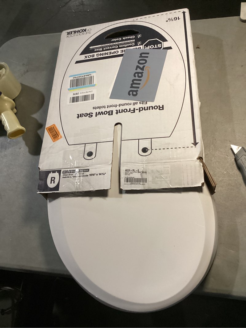 Condition photo showing Good Condition for kohler 4639-rl-0 cachet readylatch round toilet seat soft close, white