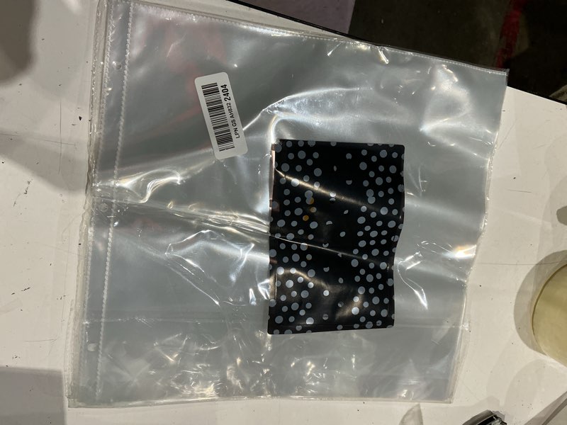 Condition photo showing Good Condition for vienrose scrapbook refill pages 12x12, 25 pack heavyweight clear page protectors for 3 ring binders, top loading plastic sleeves for scrapbook albums & photo storage (no paper inserts, acid free) 12*12 inch 25 sheets