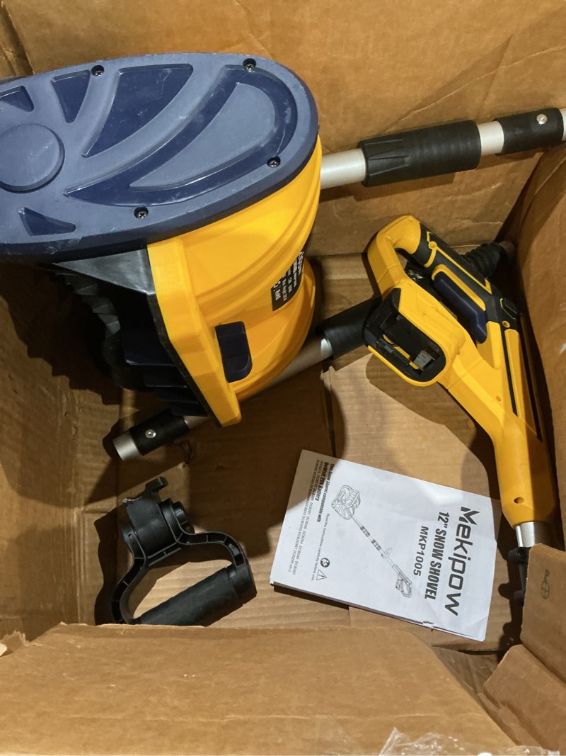 SNOW SHOVEL  This shovel compateble with De Walt 20 V Battery