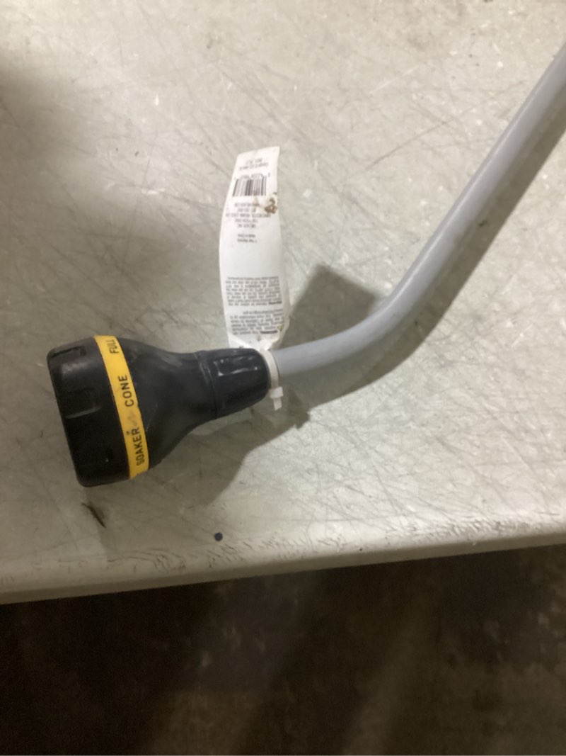 Condition photo showing Good Condition for melnor relaxgrip 8-pattern wand