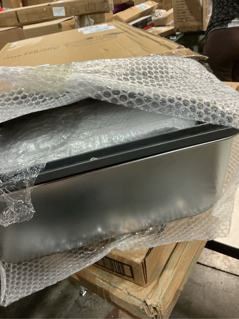 Condition photo showing Good Condition for Extra Large Stainless Steel Cat Litter Box with High Sided Walls for Big Cats, Anti Urine Leakage, Odorless and Easy Cleaning, for Healthy Cats, Includes Foot Pad & Scoop - XXL Litter Box