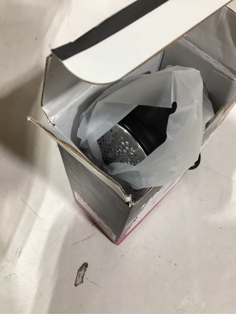 Condition photo showing Good Condition for Fabric Shaver, Ziitty Lint Remover for Clothes, Type-C Rechargeable Lint Shaver with LCD Display & 6-Blade, Sweater Shavers to Remove Pilling?Fuzz Remover Fabric Shaver for Clothing and Furniture Standard Light Black