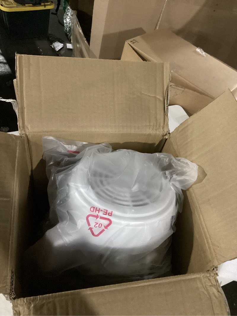 VEVOR Water Distiller, 1.1 Gal Distilled Water Machine, 750W Pure Water Distilling w/BPA Free Plastic Container, Water Distillation Kit w/Button, Countertop Distilled Water Maker for Home, White