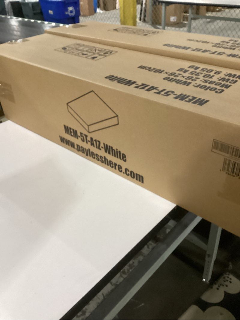 Condition photo showing New/Like New for FDW | 5 Inch Twin Mattress | Medium Firm | Gel Memory Foam Mattress | White | Bed in a Box, CertiPUR-US Certified | Pressure Relief, Cooling Ventilated Foam | Washable Removable Cover White Twin 5 IN