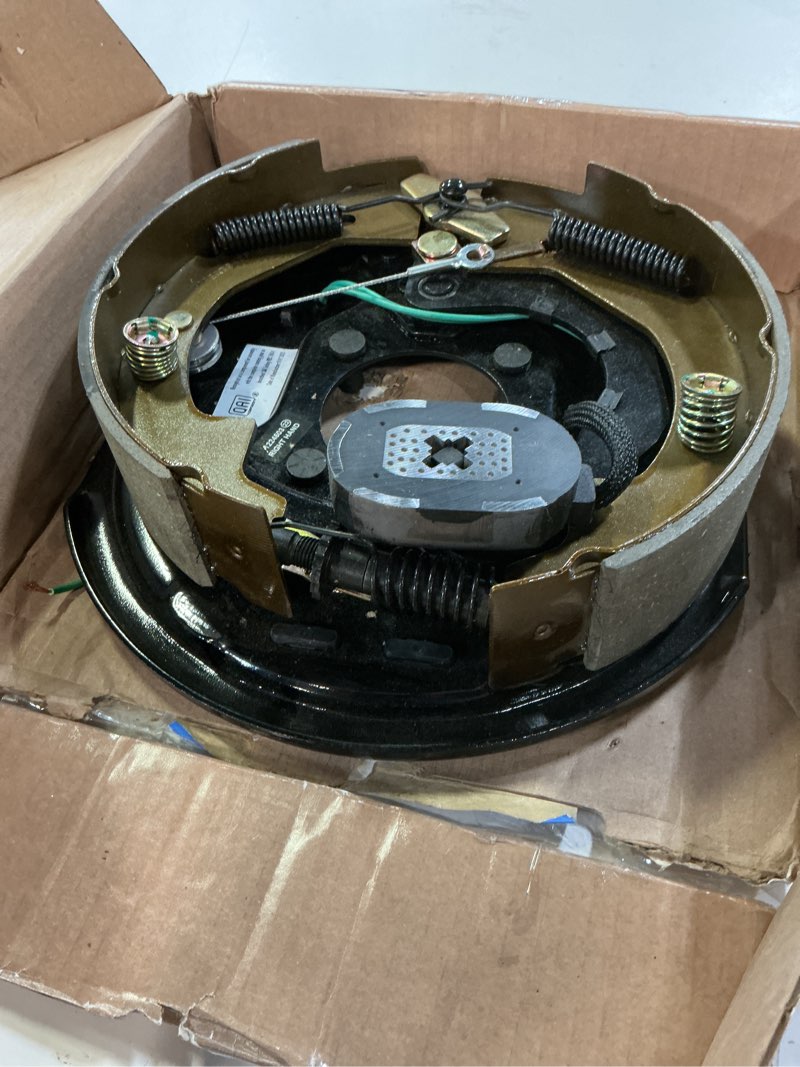 Condition photo showing Good Condition for lippert forward self-adjusting replacement brake assembly for rvs, right side, 10" x 2.5", 3,500 lbs. capacity, for 13", 14", 14.5", 15" wheels - 296650 10 inch x 2.25 inch