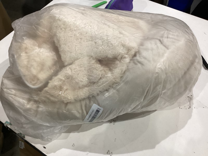 Condition photo showing Good Condition for bfpethome dog beds for large dogs, orthopedic dog bed for medium large dogs,big waterproof couch pet bed with removable washable cover 42"l x 30"w x 7"th beige