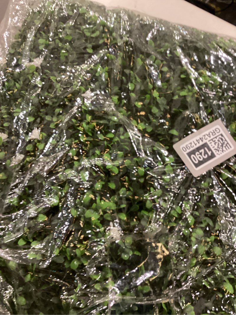 Artificial leaf panels