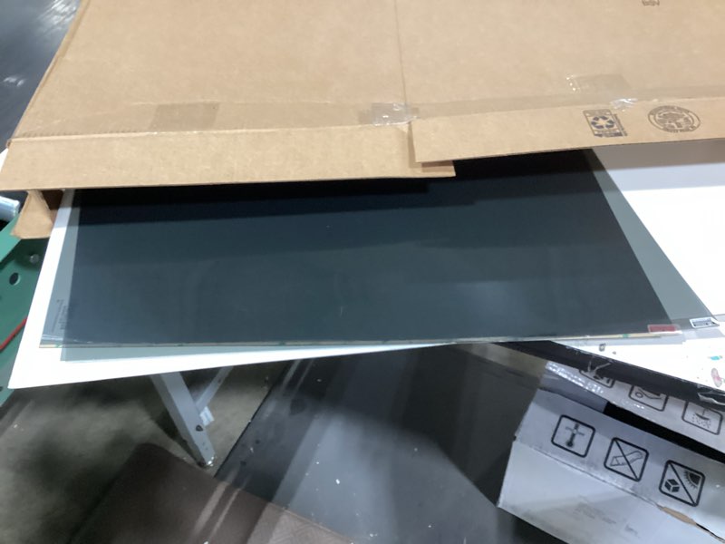 Condition photo showing Good Condition for similar productndetachable car side window tinting, uv protection, sun protection, privacy, snow blindness, light transmission 33% (2019-2025 model y front)