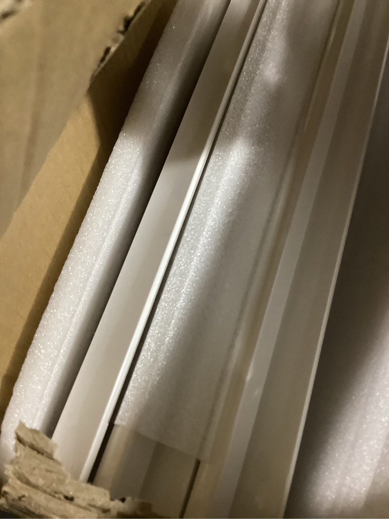 Condition photo showing Good Condition for Art3d 10-Pack 47Ft White Ceiling Crown Molding Trim, High Impact Polystyrene Decorative Ceiling Moulding, Installed with Glue White-3