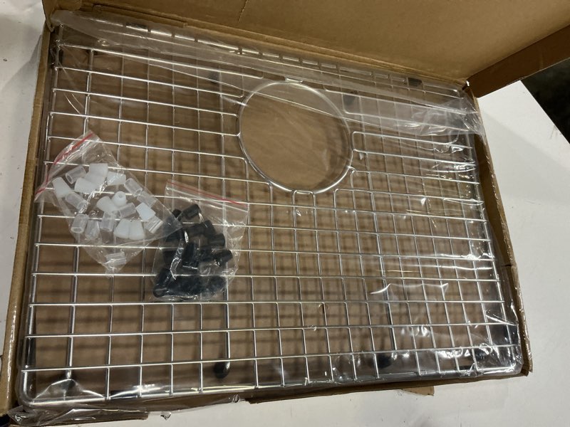 Condition photo showing New/Like New for serene valley sink grid 19" x 14-1/8", rear drain with corner radius r 3/8", svh1914r