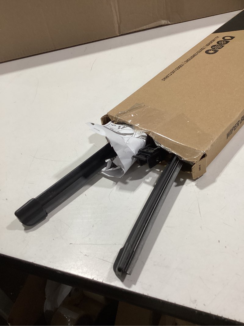 Condition photo showing Good Condition for TRICO Diamond 24" + 19" Super Premium Automotive Replacement Windshield Wiper Blades (Set of 2), Passenger and Driver Side All-Weather Beam Wiper Blades for Select Vehicle Models (Item #25-2419) 24 Inch & 19 inch Count of 2(Pack of 1) Ultimate