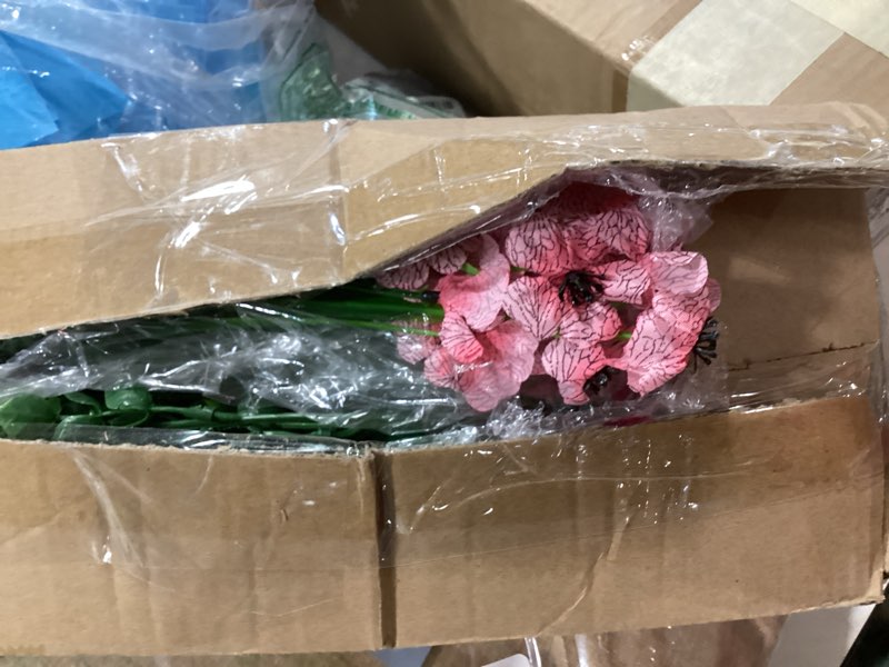 Condition photo showing New/Like New for yastouay 12 bundles artificial flowers for outdoors, uv resistant artificial outdoor flowers no fade fake outdoor flowers plants for garden porch window box pot planters decor (fuchsia+rose red) fuchsia+rose red 12 bundles similiar product