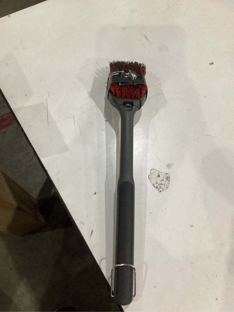 Condition photo showing Good Condition for oxo good grips grilling cold clean grill brush