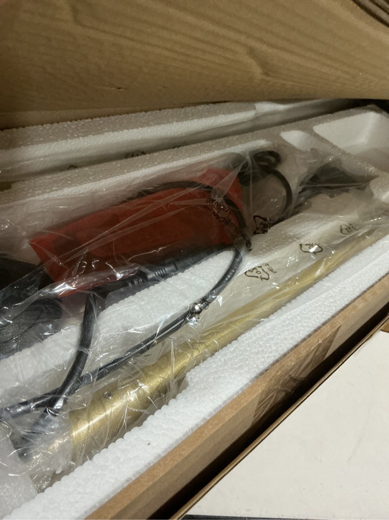 Condition photo showing Good Condition for EDISHINE LED Corner Floor Lamp, Set of 2 Minimalist Dimmable Light with Remote, 57.5" Tall Standing Lamp for Living Room, Bedroom, Home Office, 7 Color Temperature 2700-6000K (Gold)