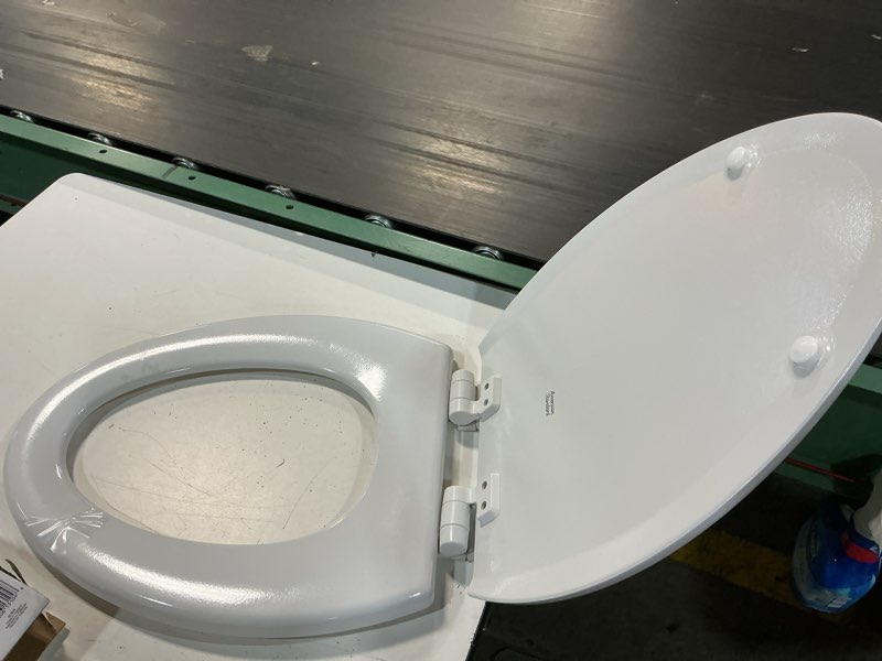 Condition photo showing Good Condition for american standard moments bathroom toilet seat slow close seat 1694169