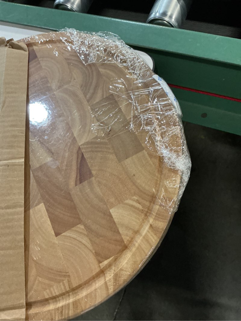 Condition photo showing New/Like New for extra large & thick wood cutting board 13 x 13 x1.5 inch, end grain built-in compartment and juice canal, heavy duty chopping board, thick carving board for bread fruits (round: 13 x 13 x 1.5 inch)