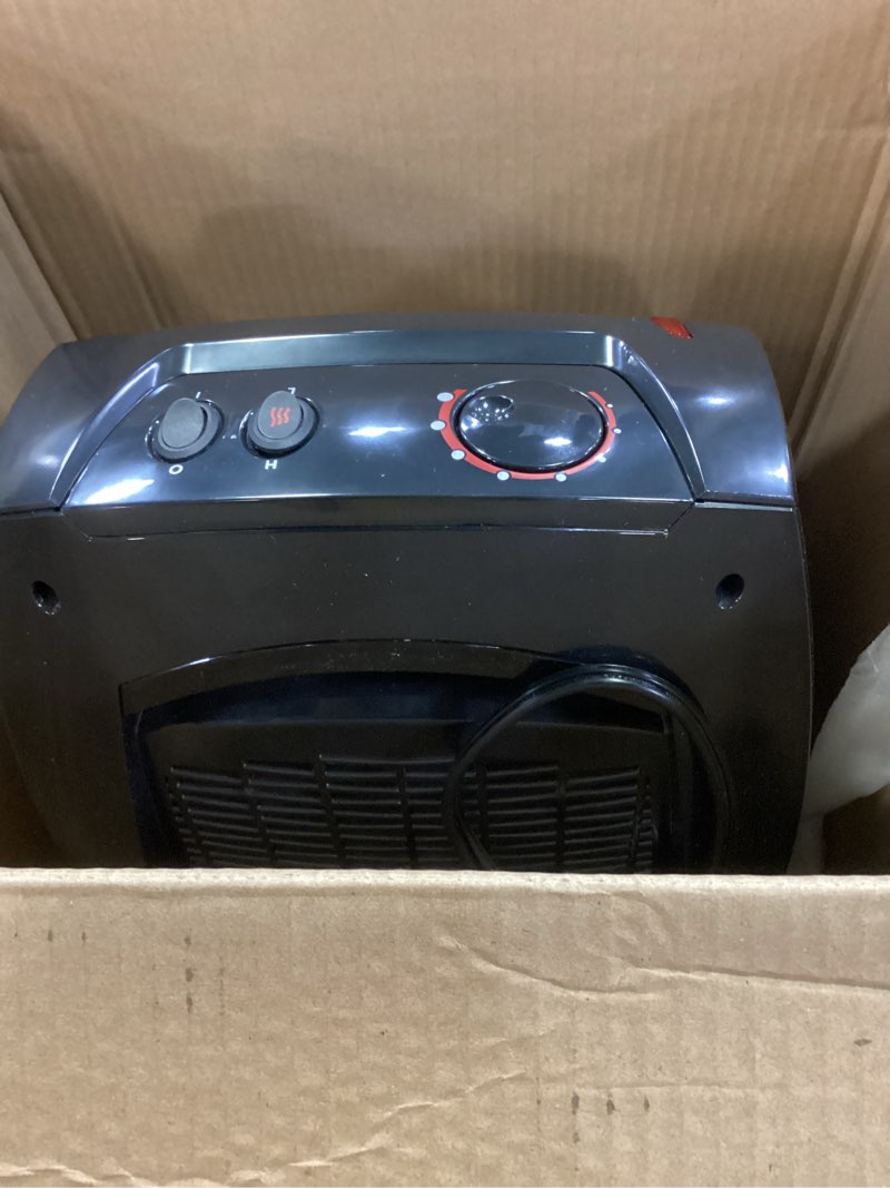 Condition photo showing Good Condition for Vornado VH10 (2025) Space Heater for Indoor Use, Adjustable Thermostat, 2 Heat Settings, Advanced Safety Features, Integrated Carry Handle, Large Heater for Bedroom and Living Room, Quiet, Black VH10 (2025 Model)