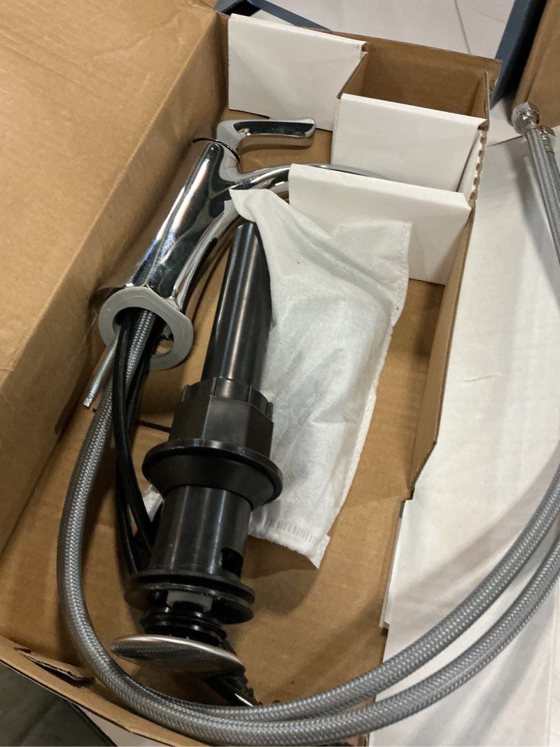 Condition photo showing Good Condition for delta arvo chrome bathroom faucet 1 hole, single hole bathroom sink faucet for vanity, push-pop drain assembly, chrome 15840lf chrome standard spout