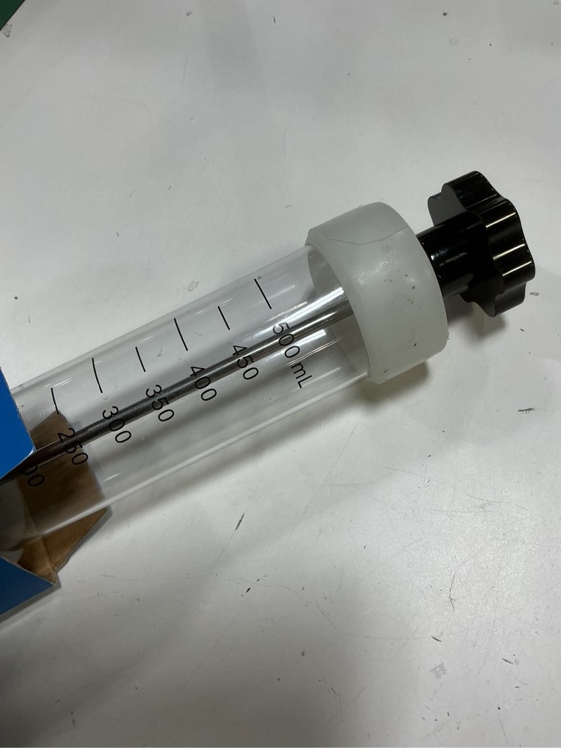 Condition photo showing Good Condition for yeesport Veterinary Metal Feeding Gun, 500 ml Oral Drencher for Livestock, Long Handle Dosing Syring