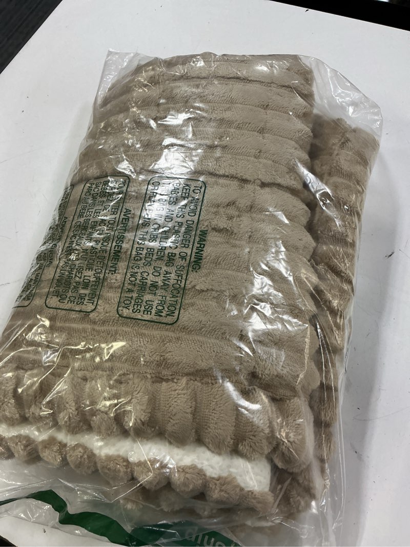 Condition photo showing Good Condition for zqffb pet couch cover dogs washable non-slip couch protector pet friendly dog mat for couches and sofas coffee 27.6x70.9