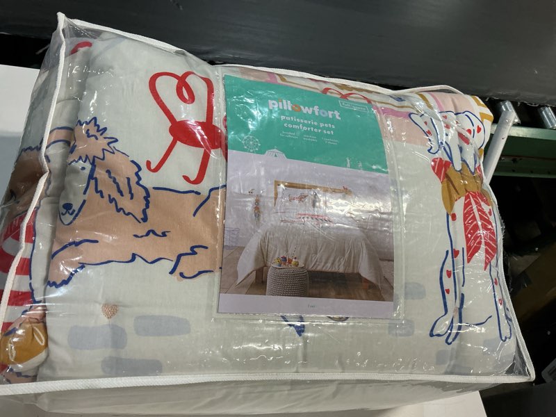 Condition photo showing New/Like New for full/queen patisserie scene kids' comforter set - pillowfort™