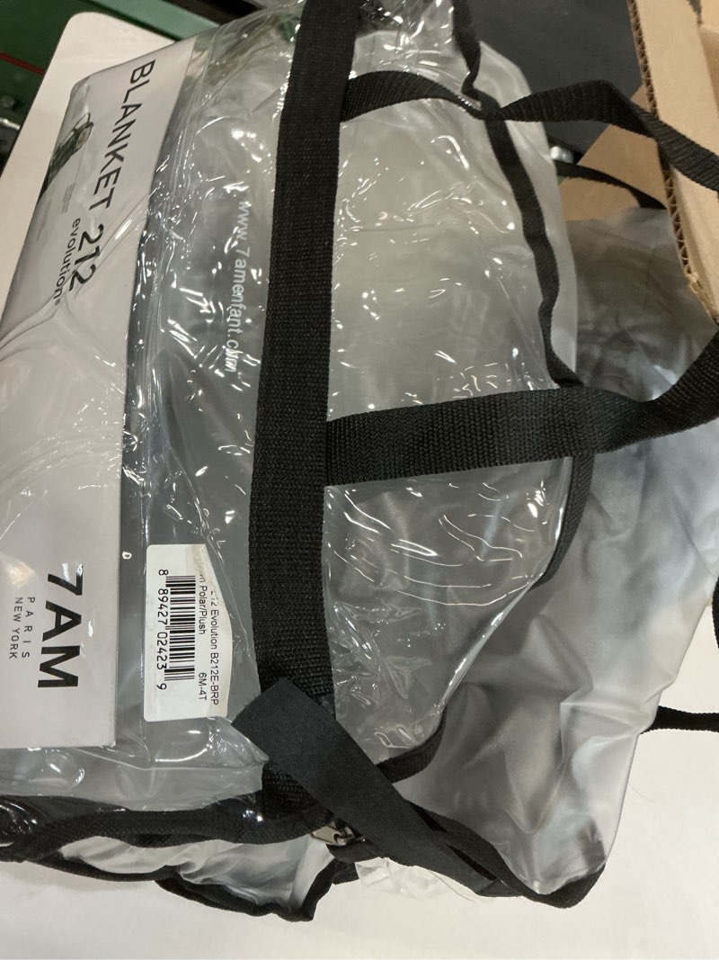 Condition photo showing Good Condition for 7AM Enfant Stroller Blanket 212 - Adjustable Baby Car Seat Zipped Blanket for Babies Winter, Unisex Multi Purpose Fleece Lined Warm Hooded Toddler Footmuff Water Repellent | (6M - 4T) Applique Oatmeal