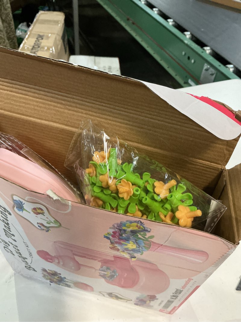 Condition photo showing Good Condition for unitour diy flower bouquet craft kits?arts and crafts flowers market toy for kids?birthday gift for 4 5 6 7 8 9 10 year old girl boy (flower craft kits)