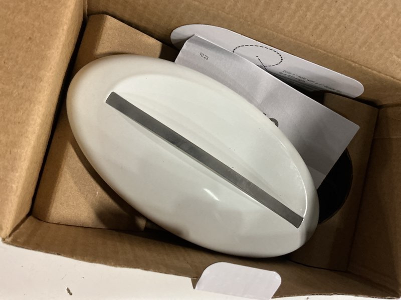 Condition photo showing Good Condition for timbertech decklites stair riser light - white