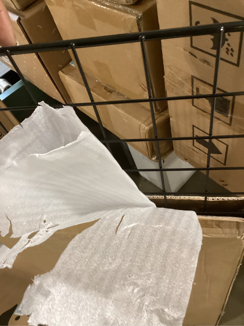 Condition photo showing Good Condition for Amazon Basics Adjustable Dog Car Barrier for Vehicles, 59.72 x 5.20 x 16.46 in, Black 16-inch Black