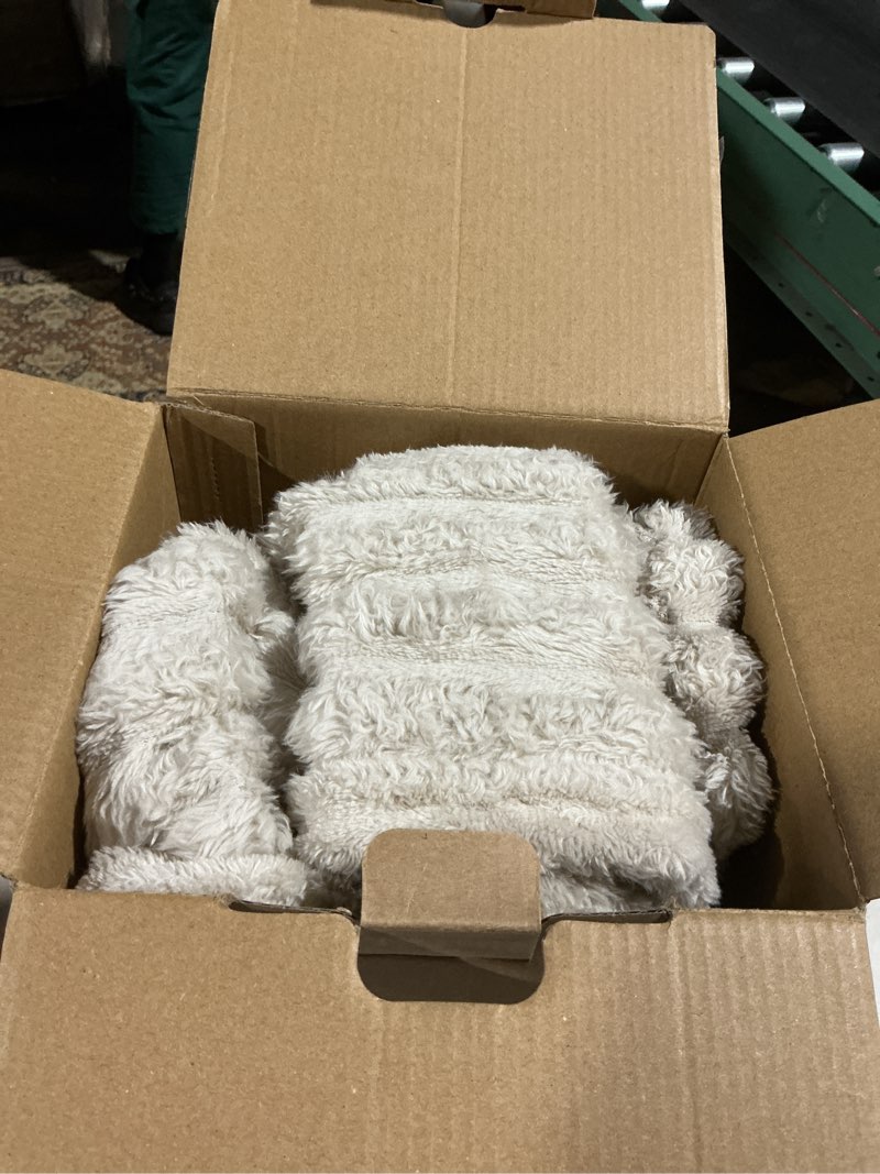 Condition photo showing As Is for Bedsure Comforter Duvet Insert - Quilted Comforters Queen Size, All Season Duvet, GentleSoft Down Alternative Bedding, with 8 Tabs, Gifts for Women/Men, White, Queen 88 x 88 Inches White Queen