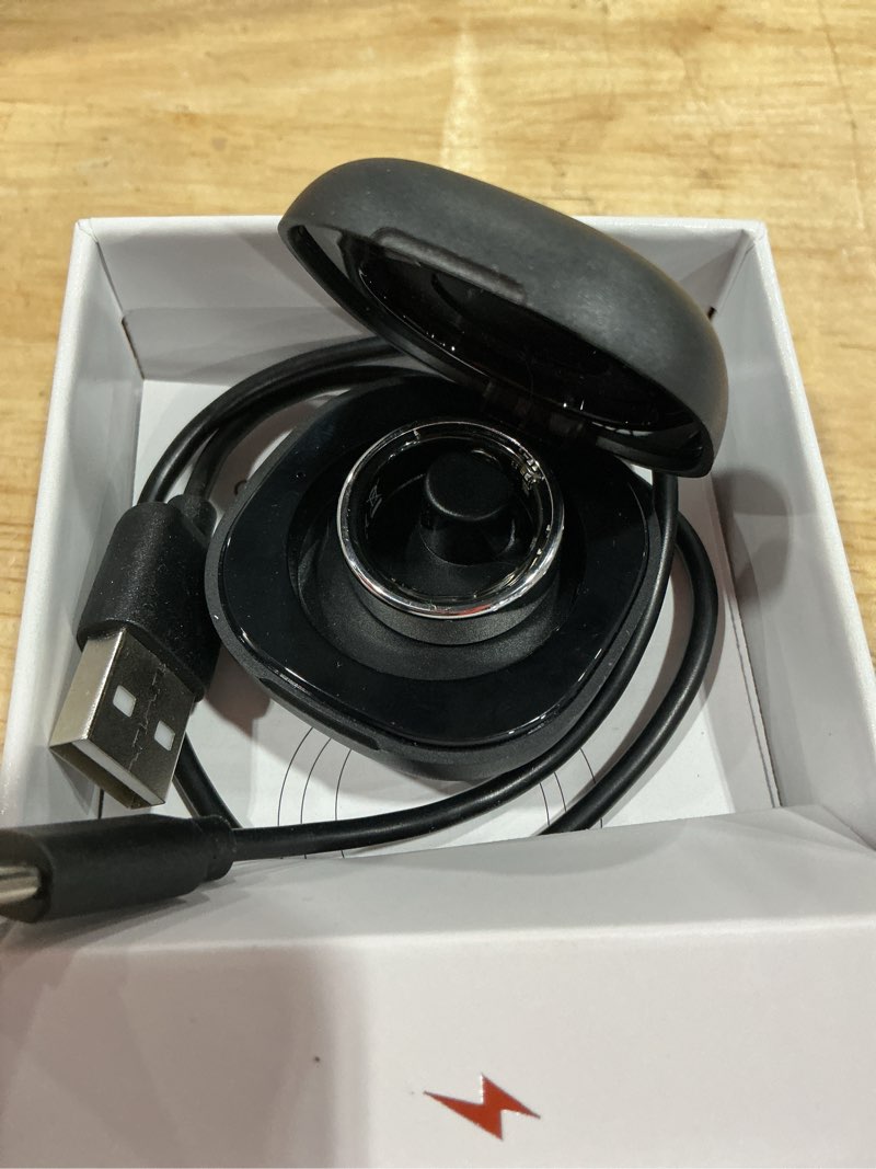 Condition photo showing Good Condition for colmi r02 smart ring. size 7