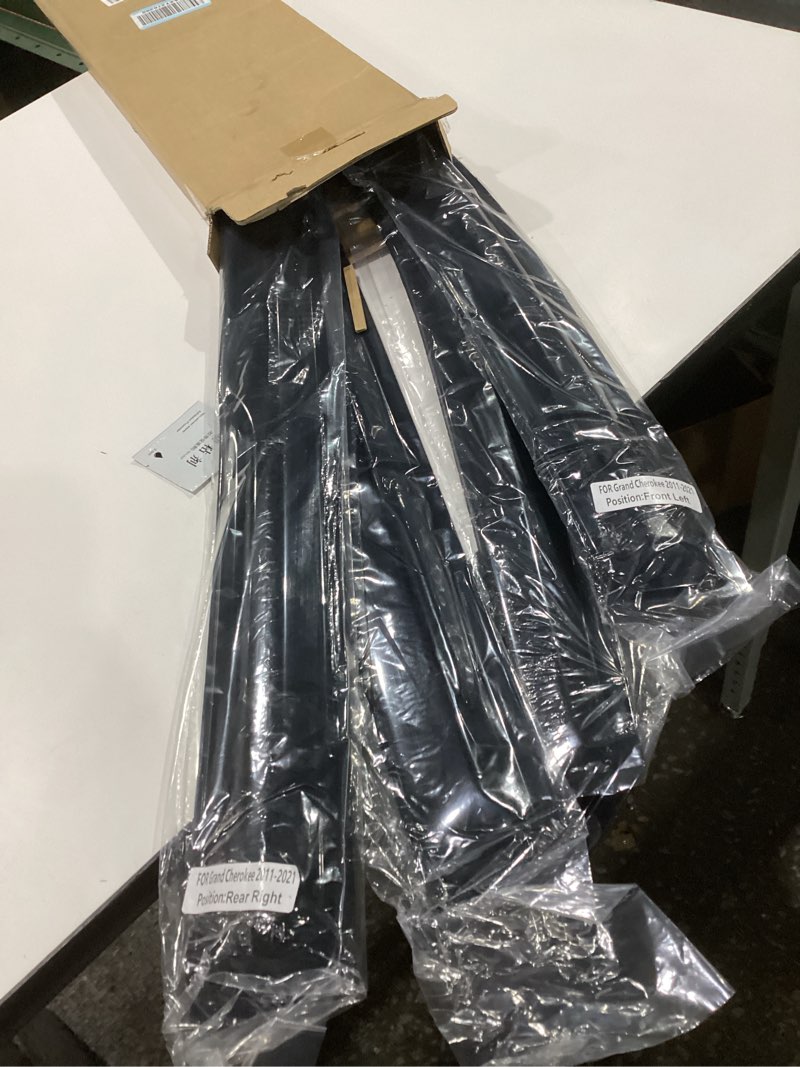 https://lotting-media.assets.bidfta.com/lotting_0c84cf8f-427d-4558-ad40-9e4b8d47b7d5