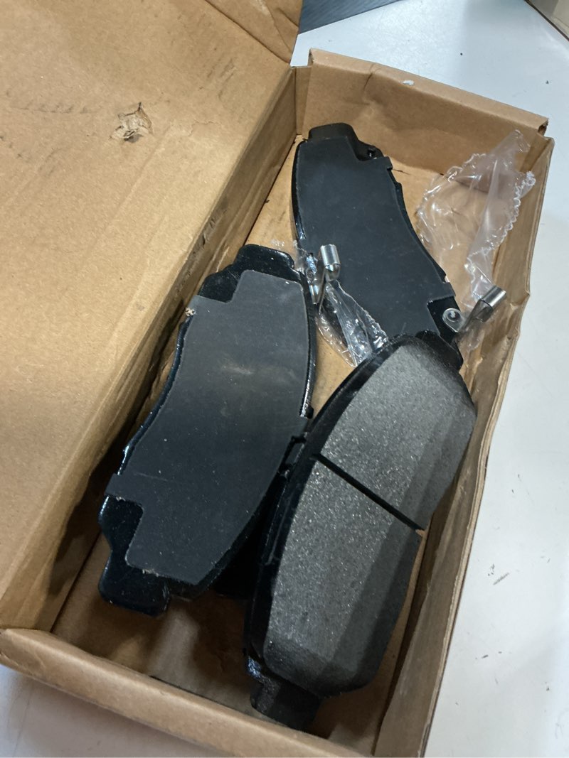 Condition photo showing As Is for d787 d537 front rear ceramic brake pads set 8pcs fit for 2004-2008 acura tsx,for 2003-2007 honda accord