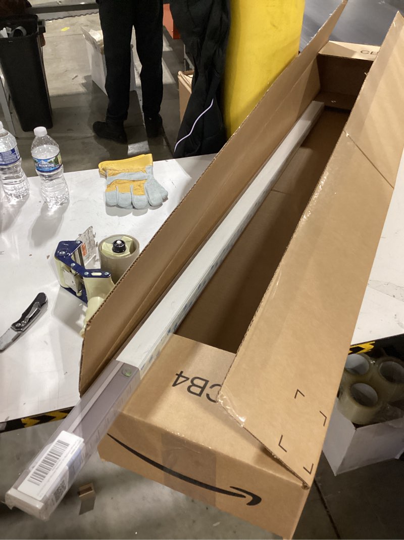 Condition photo showing Good Condition for PVC Light Blockers Blackout Light Blockers Side Tracks for Window Shades and Blinds Side Tracks for Blackout Shades Easy to Instal Light Blocking Strips for Bedroom (White, 58",2Pcs)