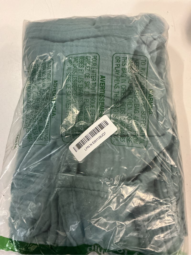 Condition photo showing Good Condition for emme muslin throw blanket 100% cotton blankets for couch 4-layer summer breathable gauze all season soft and lightweight pre-washed (teal, 50"x71") throw xl (50" x 71") 01 - teal