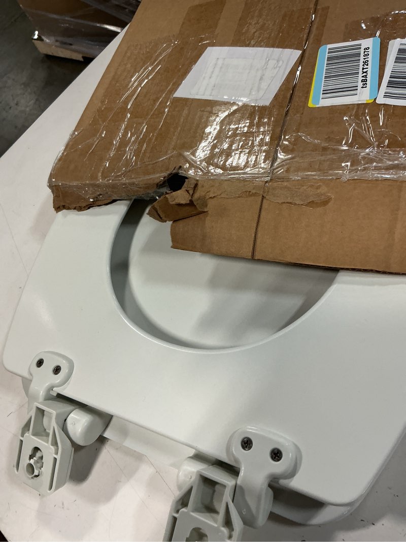 Condition photo showing Good Condition for Mayfair Linden Slow Close Toilet Seat, Non Slip Heavy Duty Wood, Easy Install, Elongated, White Elongated Traditional Hinge