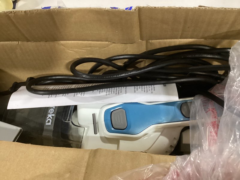 Eureka 3-1 Swivel Lightweight Stick Vacuum